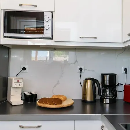 Holiday home Konstantinos , Luxury Maisonette In Chania Mourniai