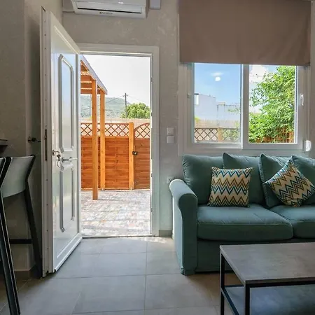 Konstantinos , Luxury Maisonette In Chania Holiday home Mourniai