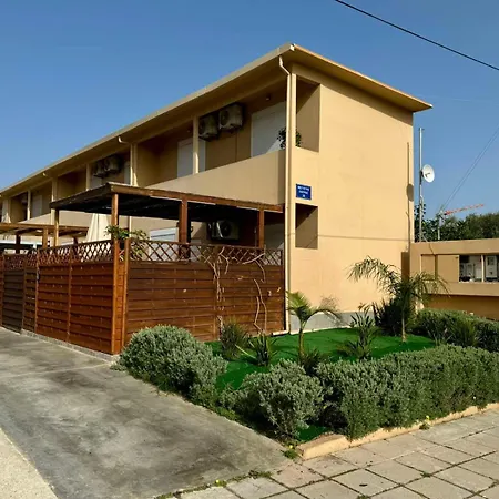 Holiday home Konstantinos , Luxury Maisonette In Chania Mourniai